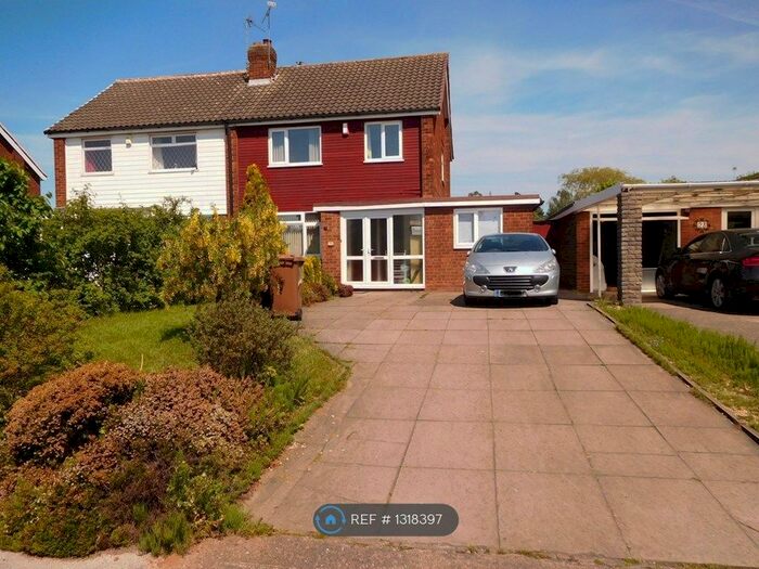 3 Bedroom Semi-Detached House To Rent In Northgate, Walsall WS9