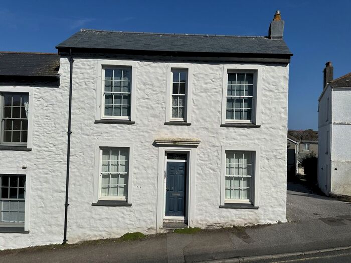 2 Bedroom Semi-Detached House To Rent In Swanpool Street, Falmouth, TR11