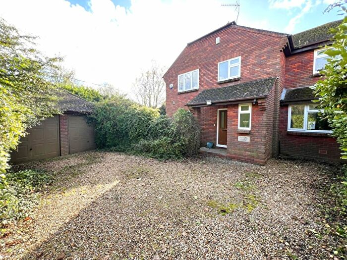 4 Bedroom Detached House For Sale In New Road, Lytchett Minster, Poole, BH16