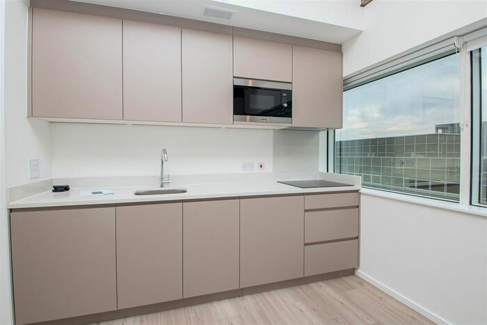 1 Bedroom Flat To Rent In Elder Gate, Milton Keynes, MK9