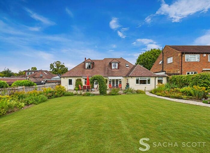 4 Bedroom Detached House For Sale In Gilhams Avenue, Banstead, SM7