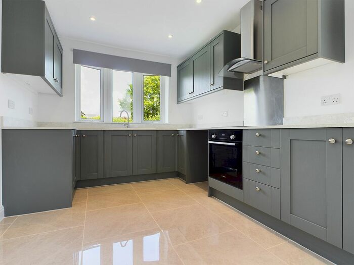 2 Bedroom Semi-Detached Bungalow To Rent In Bracken Walk, Markfield, LE67