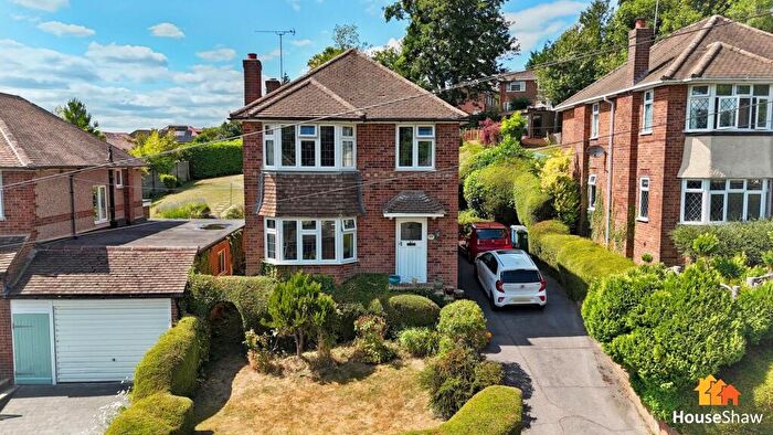 3 Bedroom Detached House For Sale In Westover Road, Downley, High Wycombe, HP13