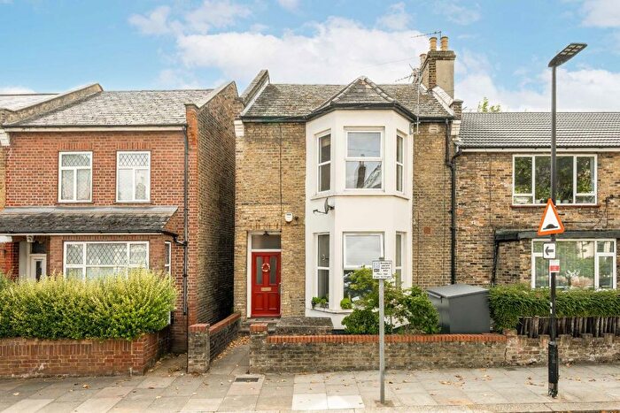 1 Bedroom Flat To Rent In Langham Road, London, N15