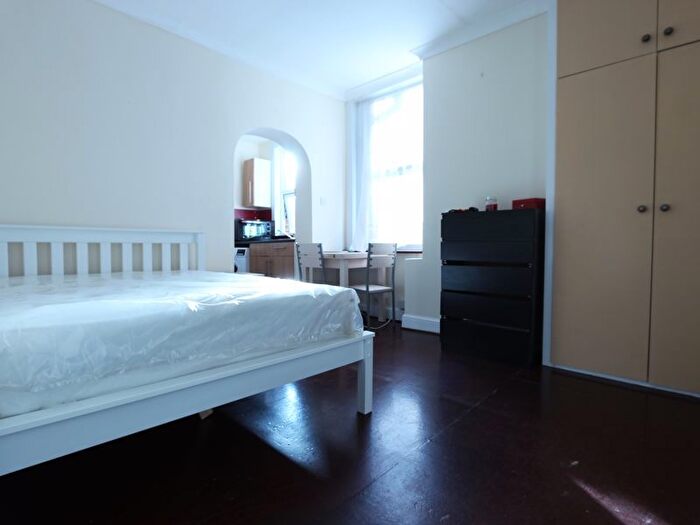 Studio To Rent In Whymark Avenue, London, N22