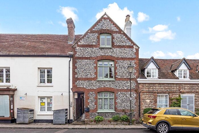 4 Bedroom Terraced House For Sale In Church Street, Steyning, West Sussex, BN44