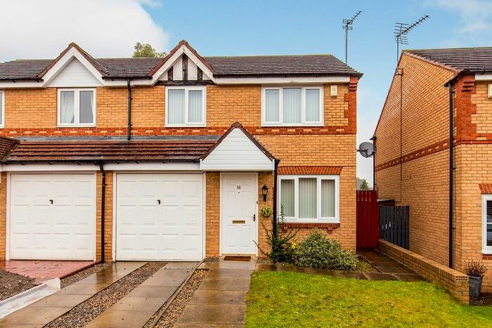 3 Bedroom Semi-Detached House To Rent In Harewood Crescent, Stockton-On-Tees, Cleveland TS19