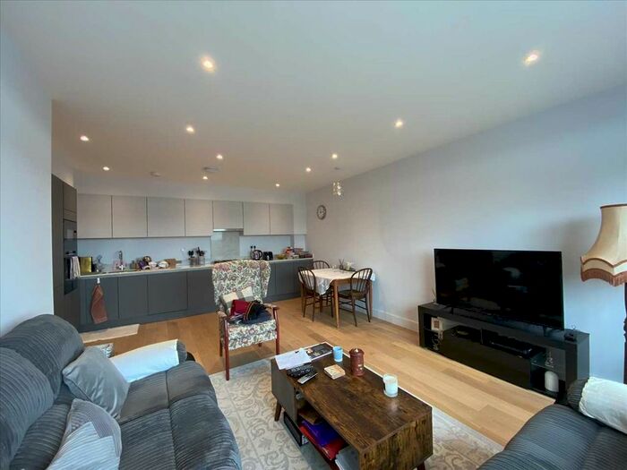 2 Bedroom Flat To Rent In Belmore Apartment, Essoldo Close, Kenton, HA3