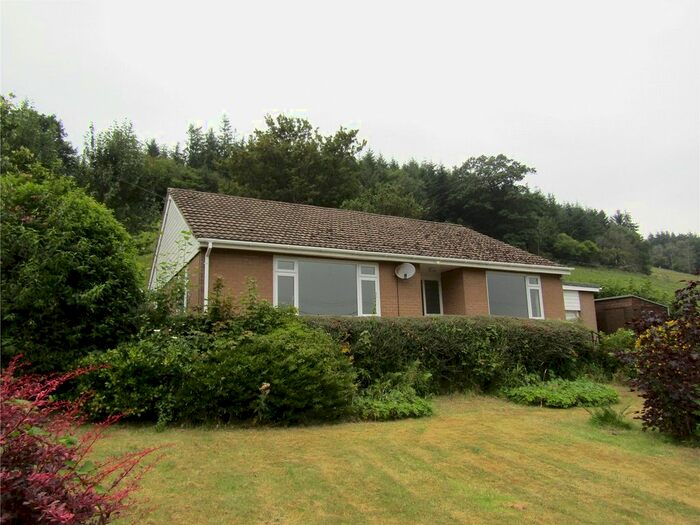 3 Bedroom Bungalow To Rent In Meadow View, Llandinam, Powys, SY17