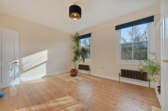 4 Bedroom Terraced House To Rent In Redan Street, Brook Green, W14