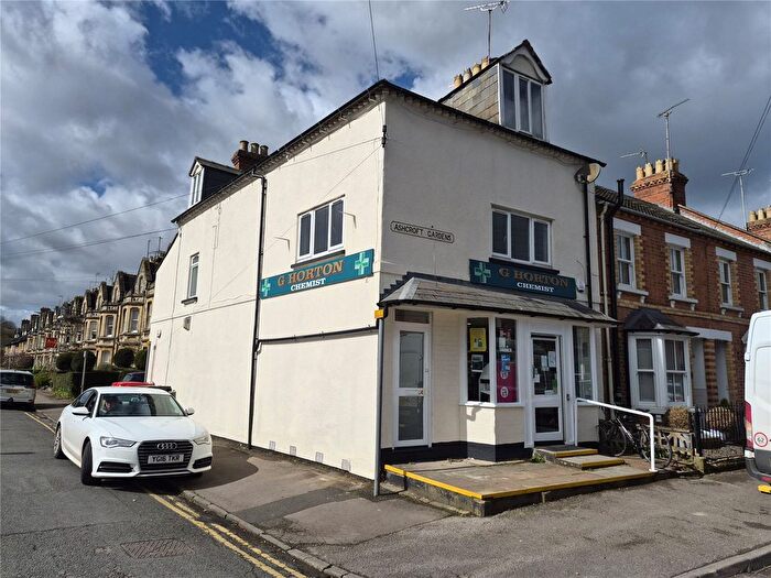 2 Bedroom Maisonette To Rent In Ashcroft Gardens, Cirencester, Gloucestershire, GL7