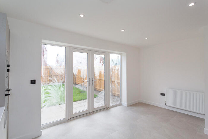 3 Bedroom Semi-Detached House For Sale In Plot, Fenton Meadows, Barmby On The Marsh, DN14