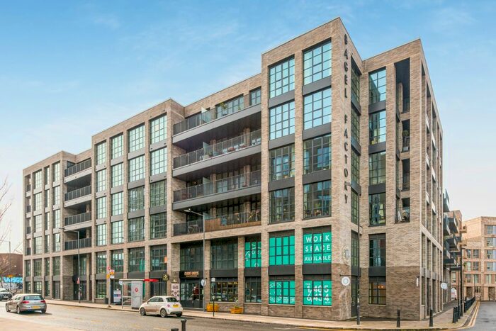 4 Bedroom Flat To Rent In Medola Yard, Hackney Wick, London, E9