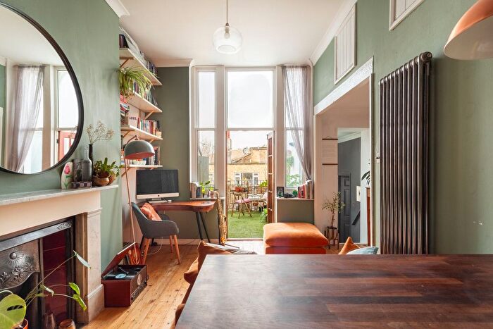 1 Bedroom Flat For Sale In Vernon Terrace, Brighton, BN1