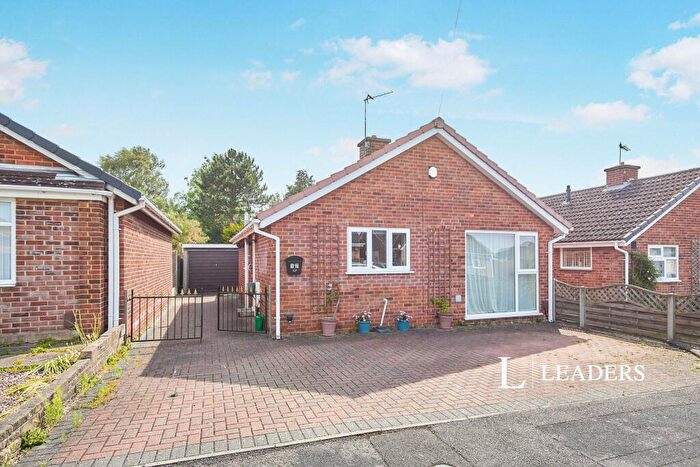 2 Bedroom Bungalow To Rent In Hulland View, Allestree, DE22