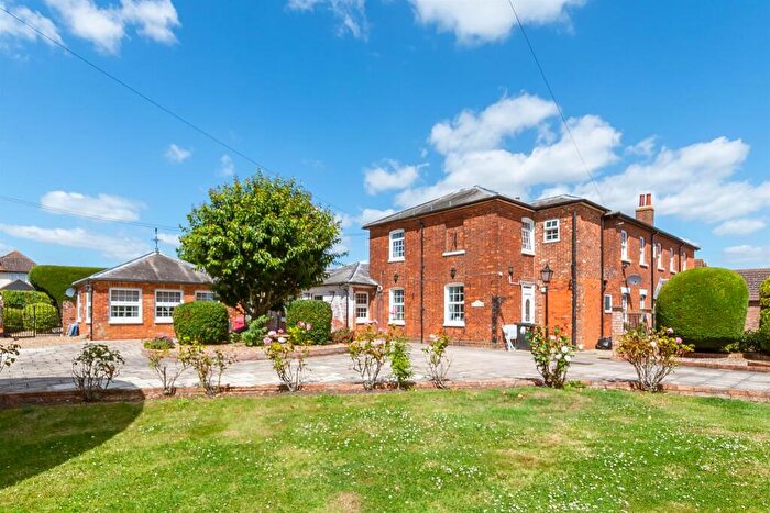 4 Bedroom Character Property For Sale In Maldon Road, Latchingdon, Chelmsford, CM3