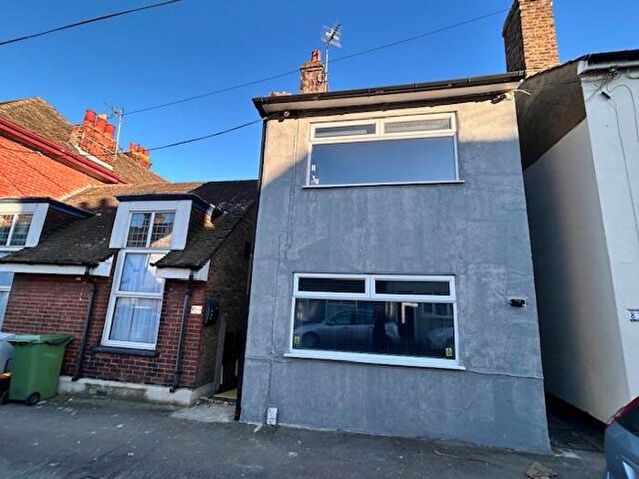 3 Bedroom House To Rent In Charlotte Street, Sittingbourne, ME10