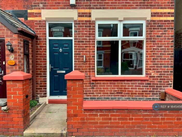 2 Bedroom Semi-Detached House To Rent In Hazel St, Stockport, SK7