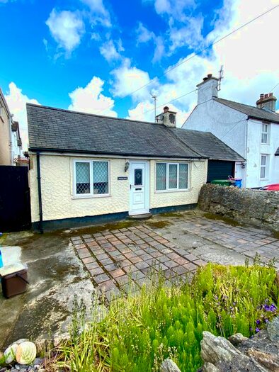 2 Bedroom Cottage For Sale In Bodffordd, Llangefni, LL77