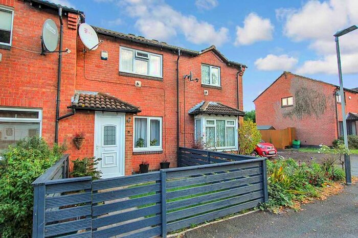 2 Bedroom Terraced House To Rent In Shepherds Close, Cheltenham, GL51