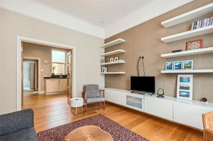 1 Bedroom Flat To Rent In Annandale Road, Turnham Green, W4