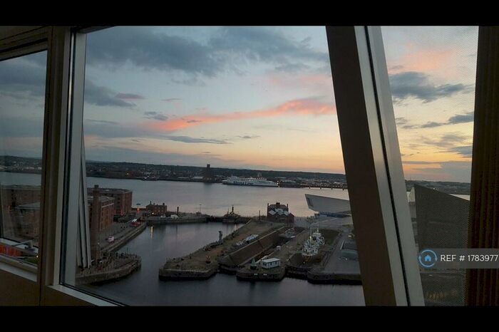 1 Bedroom Flat To Rent In Strand Street, Liverpool, L1