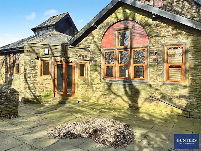 1 Bedroom Flat For Sale In Beaconsfield House, Bennett Street, Halifax, HX3