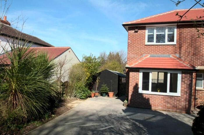 1 Bedroom Flat To Rent In Valley Drive, Ilkley LS29