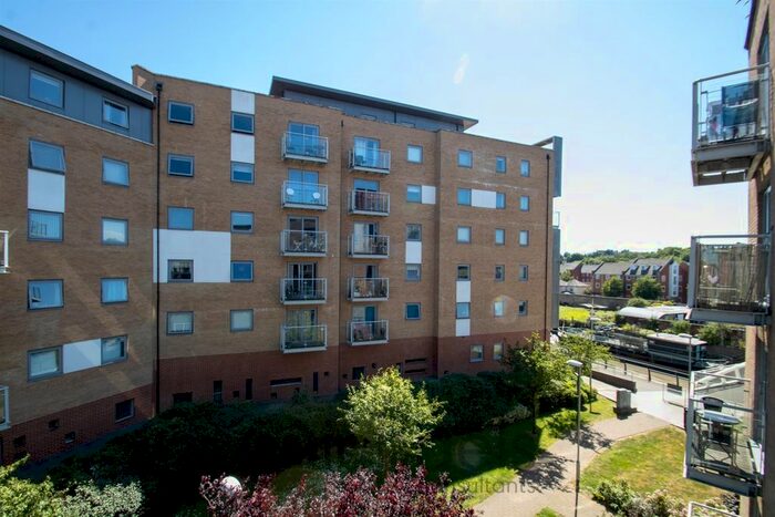 2 Bedroom Flat To Rent In Heia Wharf, Hawkins Road, Colchester, CO2