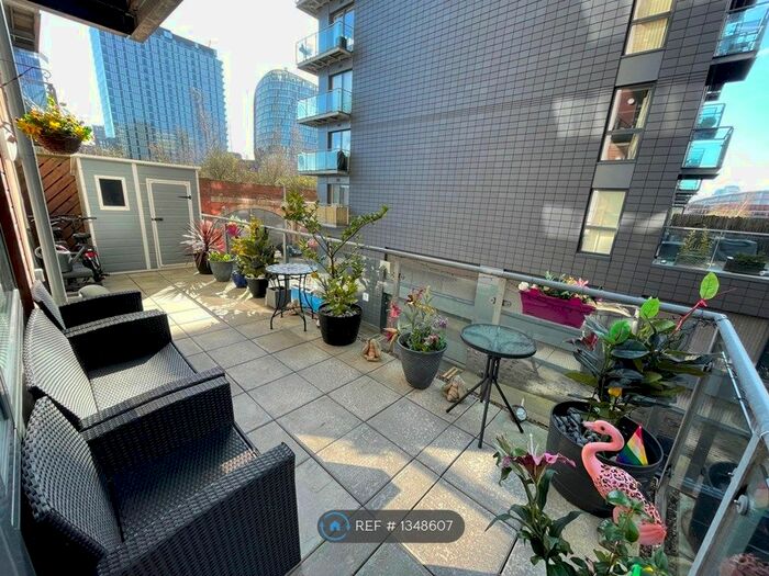 2 Bedroom Flat To Rent In Masson Place, Manchester, M4