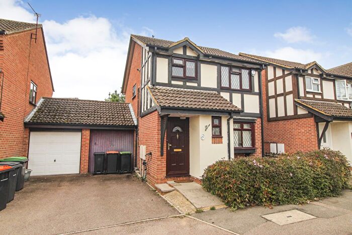 4 Bedroom Property For Sale In Chantry Road, Kempston, MK42