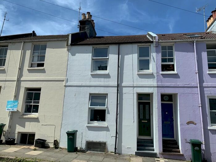 4 Bedroom Terraced House To Rent In Ewart Street, Brighton, BN2