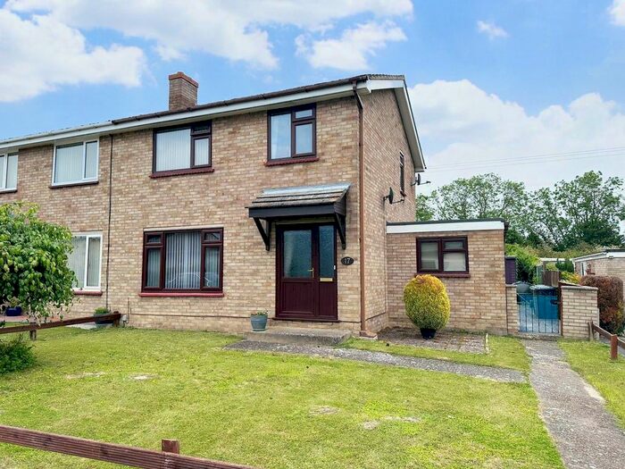 3 Bedroom Semi-Detached House For Sale In Malthouse Way, Barrington, Cambridge, CB22