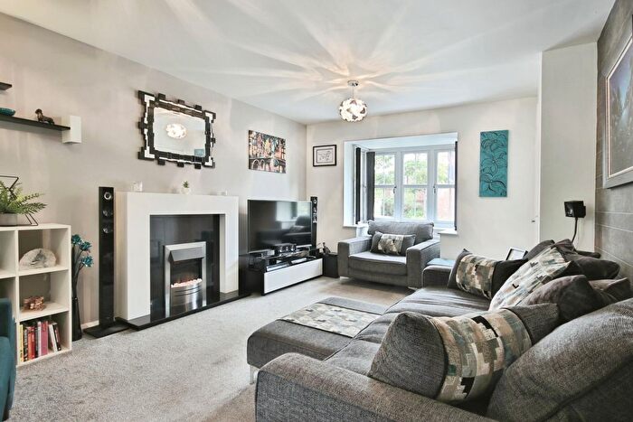 3 Bedroom End Terrace House For Sale In Northgate, Hull, HU7