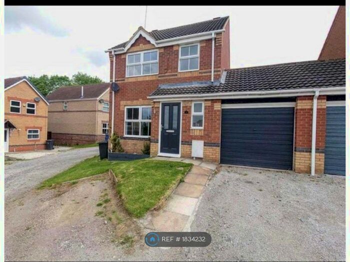 3 Bedroom Detached House To Rent In Merlin Avenue, Bolsover, Chesterfield, S44
