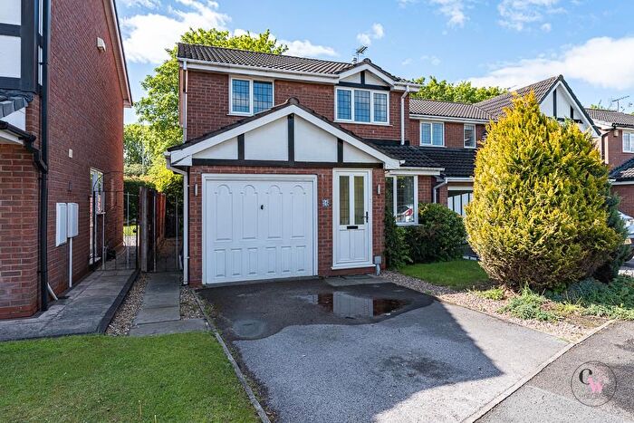 3 Bedroom Detached House For Sale In Tudor Close, Rudheath, Northwich, CW9