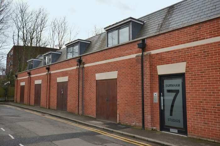 1 Bedroom Apartment To Rent In Burnham Street, Kingston, KT2