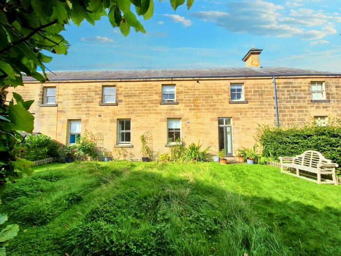 2 Bedroom Flat For Sale In Hartford Hall Estate, Bedlington, Northumberland, NE22