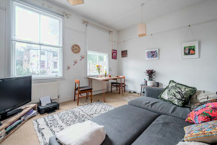 1 Bedroom Flat To Rent In Ainsworth Road, Hackney, London, E9