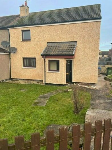 4 Bedroom Flat To Rent In Bower Court, Thurso, KW14
