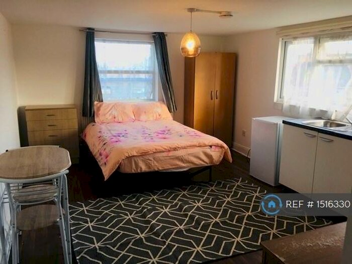 1 Bedroom Flat To Rent In St. Pauls Road, London, N17