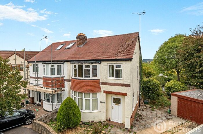 3 Bedroom Semi-Detached House For Sale In Chatsworth Drive, Cheltenham, Gloucestershire, GL53