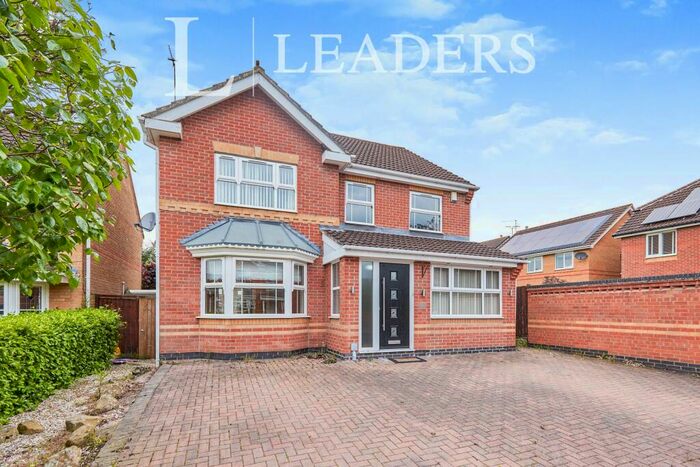 4 Bedroom Detached House To Rent In Kelvedon Drive, Littleover, DE23