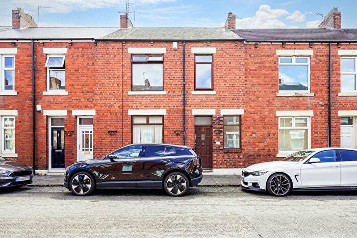 3 Bedroom Terraced House For Sale In St. Pauls Road, Jarrow, NE32