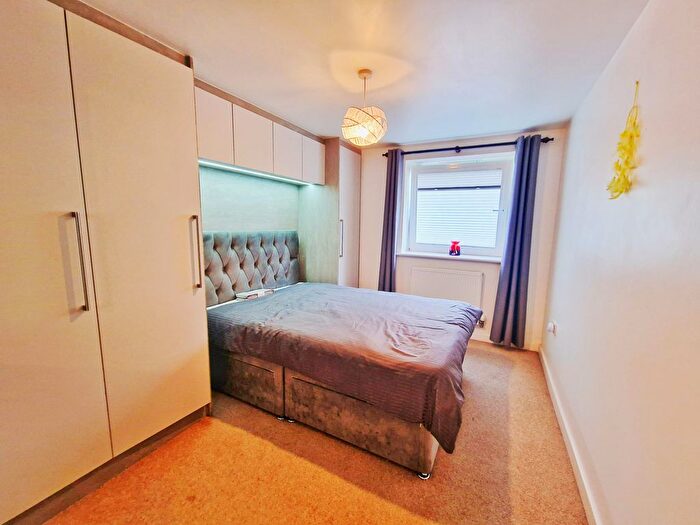 2 Bedroom Flat To Rent In St Andrews Rd, St Andrews Rd, Uxbridge, UB10