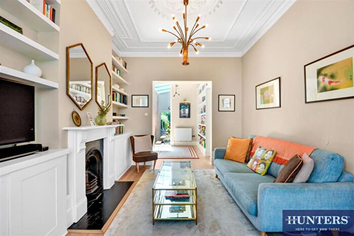 4 Bedroom Terraced House To Rent In Carysfort Road, London, N16