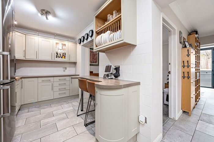 3 Bedroom Semi-detached House For Sale In Rosemary Drive, Shoreham-By-Sea, BN43