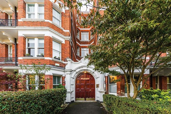 1 Bedroom Flat To Rent In Prince Of Wales Mansions, Prince Of Wales Drive, London, SW11