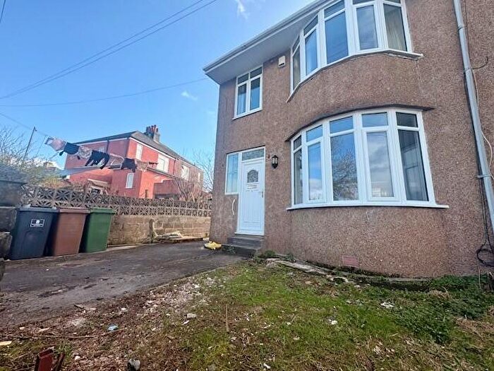 3 Bedroom House To Rent In Dovedale Road, Plymouth, PL2