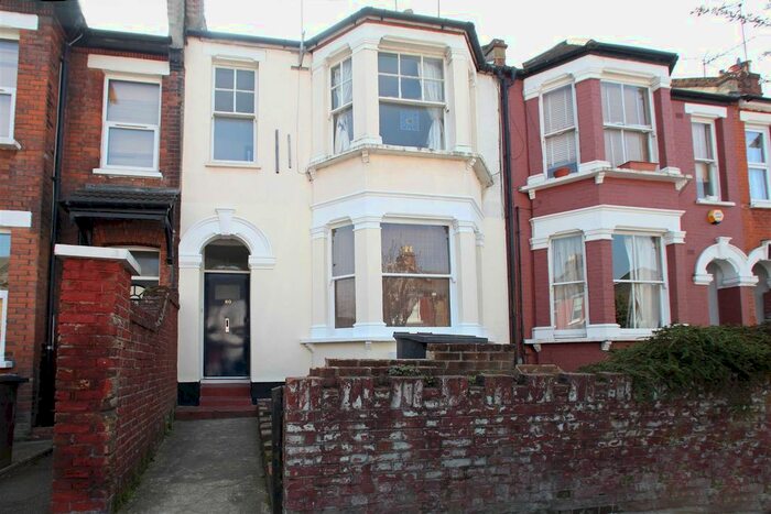 1 Bedroom Flat To Rent In Vartry Road, London, N15